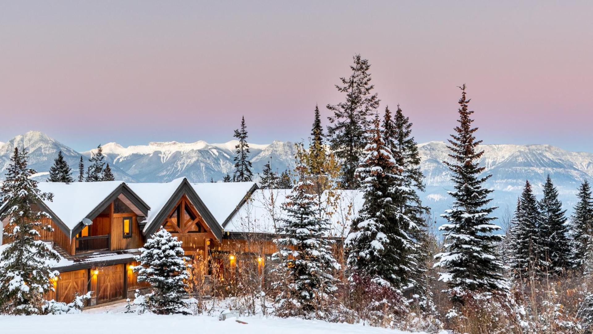 Lush Mountain Accommodations Golden Εξωτερικό φωτογραφία